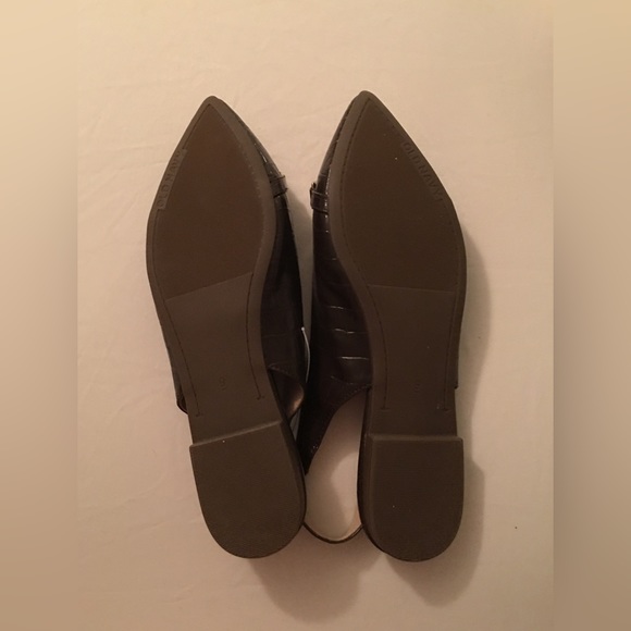 Old Navy Faux Leather Crocodile Slingback Flats with Gold Chain Detail, Size 9 - Picture 13 of 13